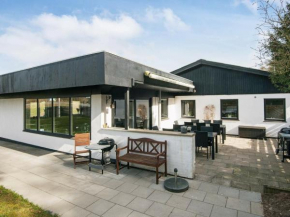 30 person holiday home in Ebeltoft, Ebeltoft